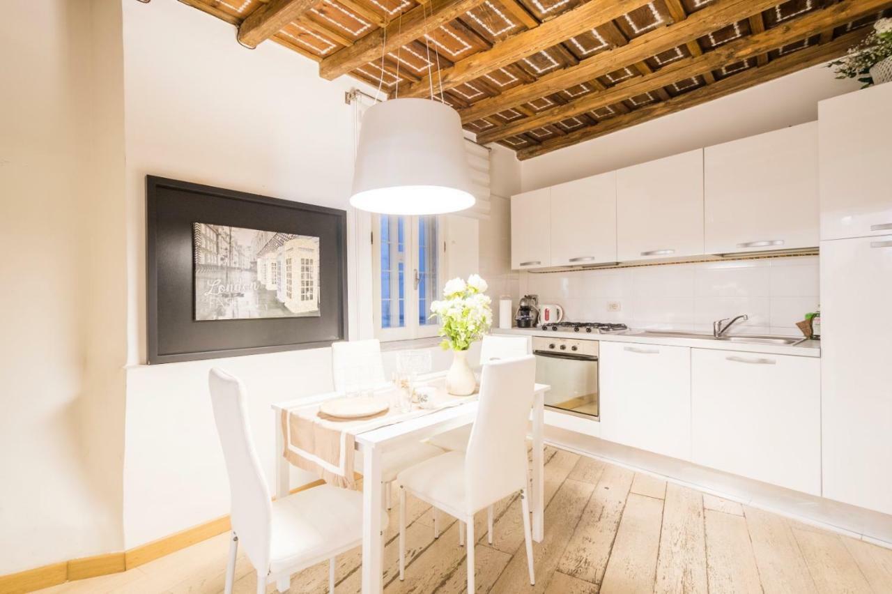 Portico D'ottavia Appartement *
